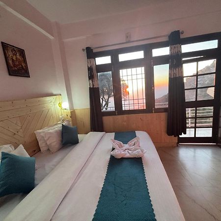 Humble Stay Villa Касаули Екстериор снимка