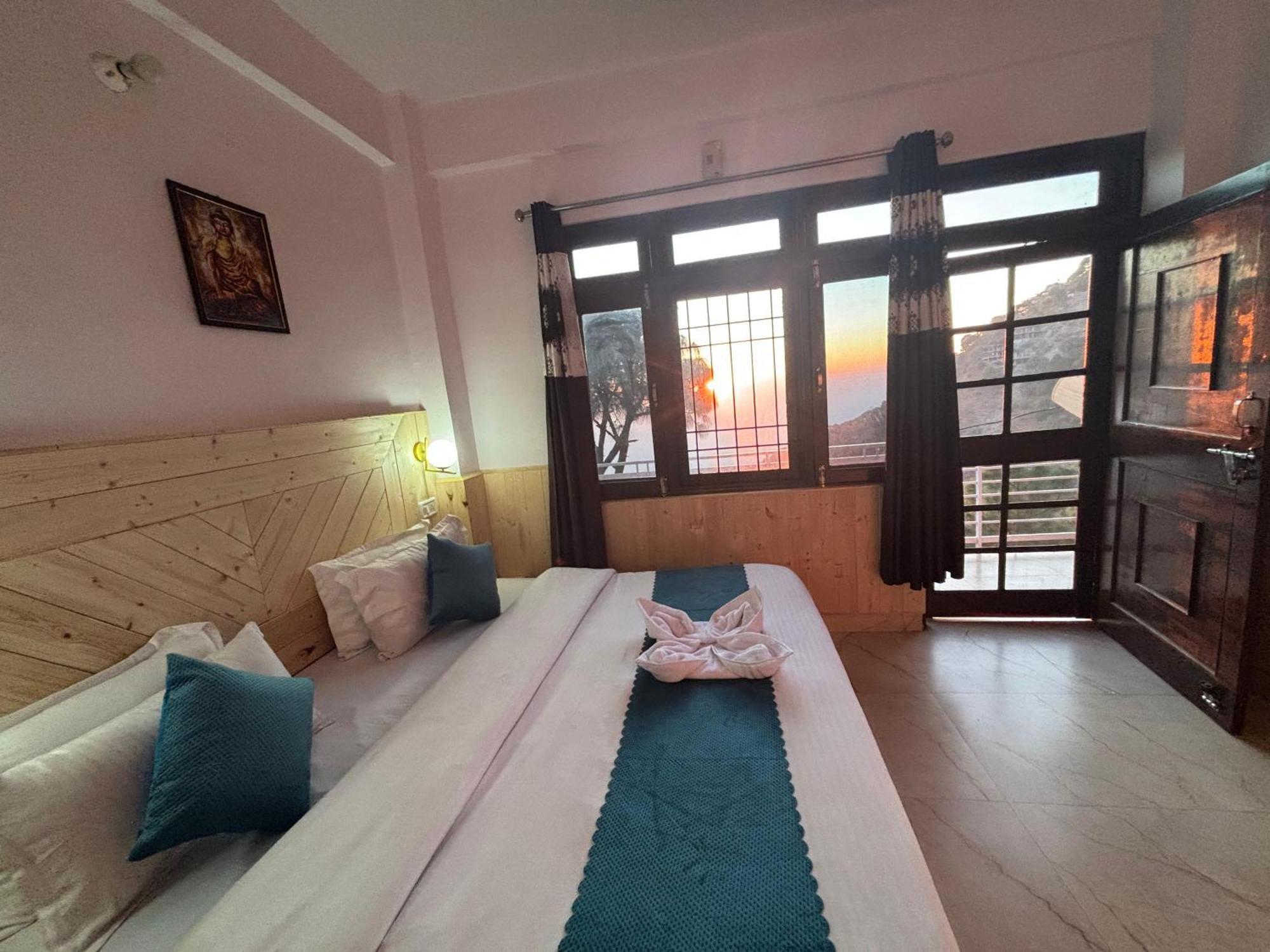 Humble Stay Villa Касаули Екстериор снимка