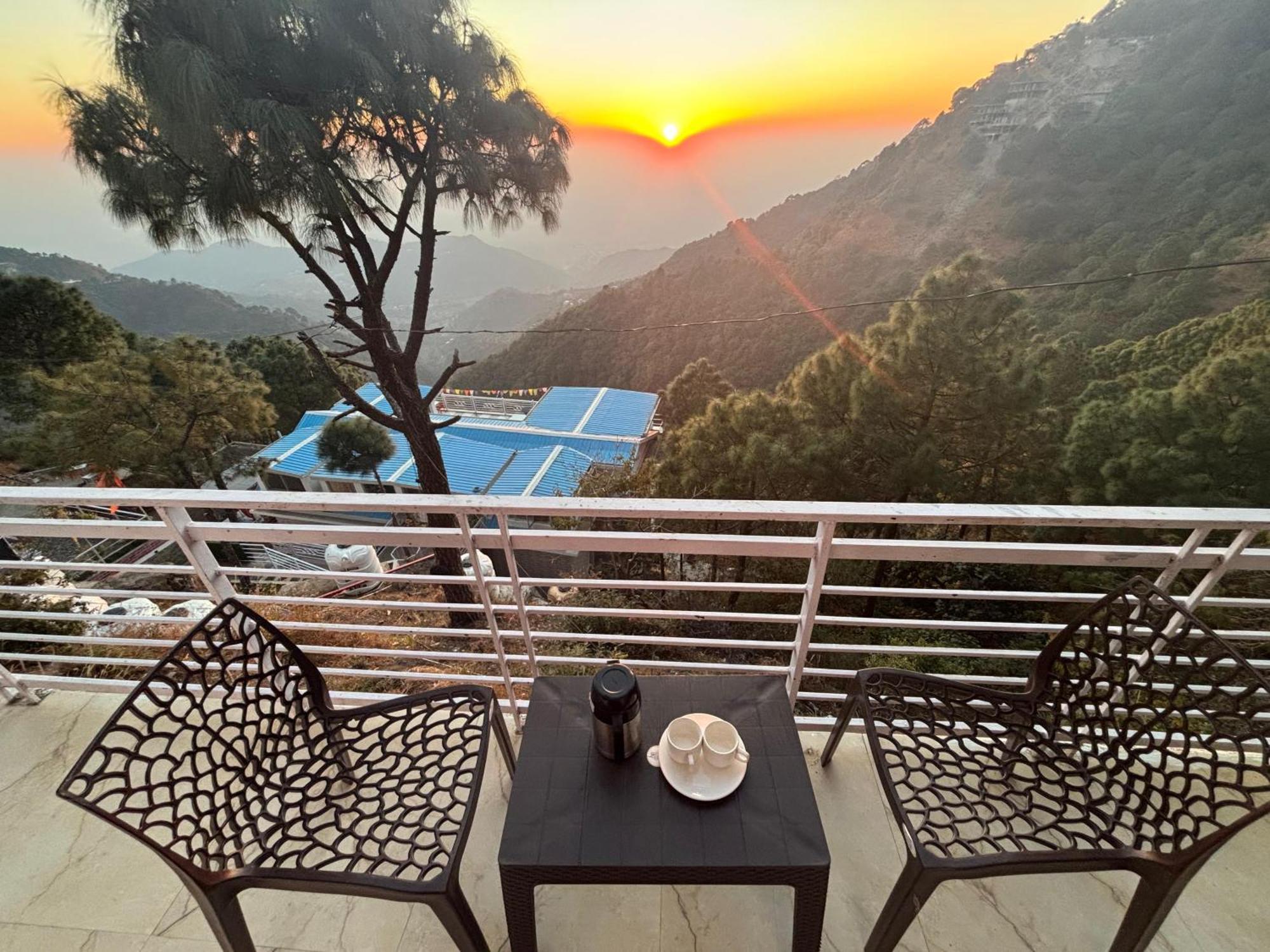 Humble Stay Villa Касаули Екстериор снимка